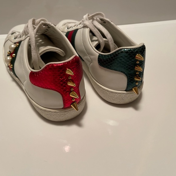 GUCCI Women’s Ace studded sneakers - Picture 6 of 7